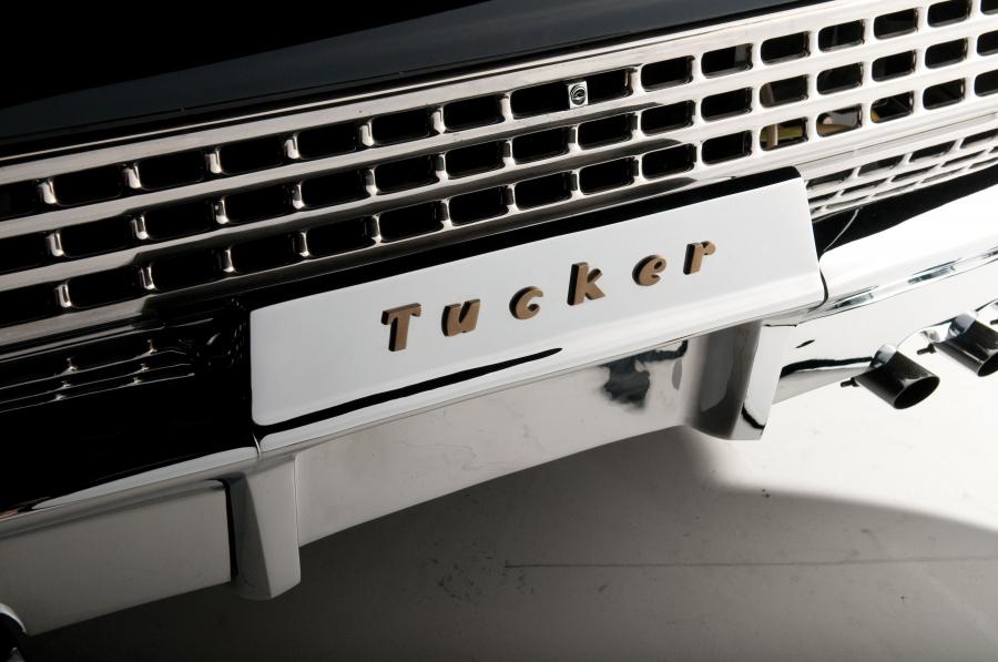 Детали экстерьера Tucker Sedan (1045) 1948 года  (фото 6 из 8)